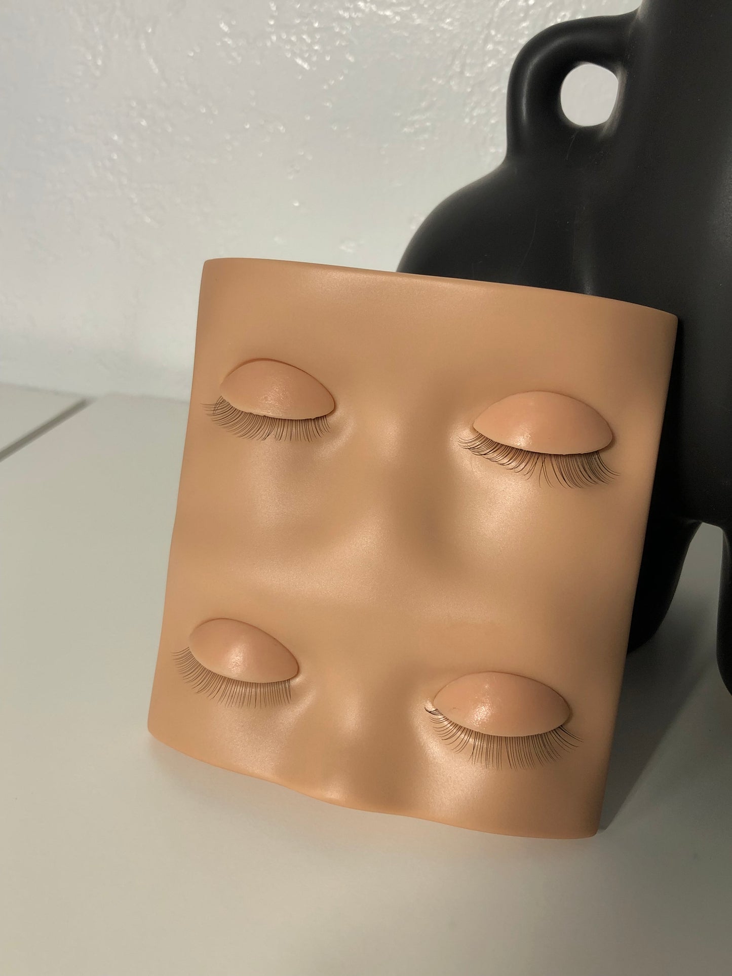 Lash Mannequin