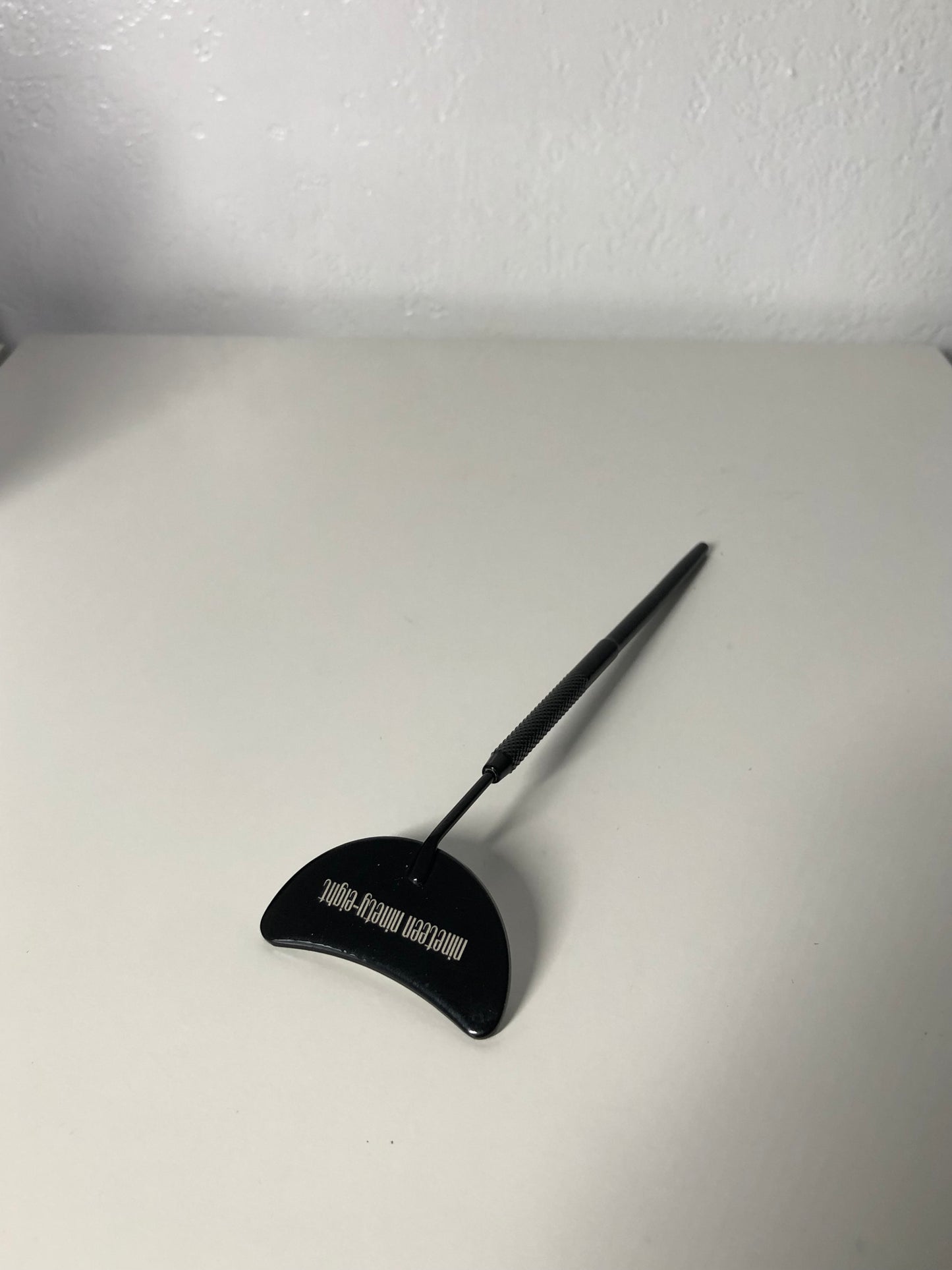 Lash Mirror